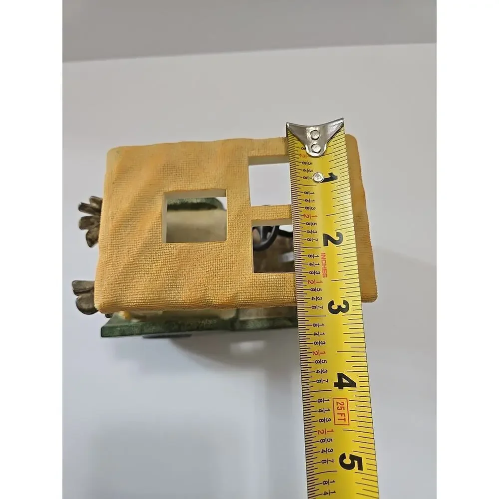 Vintage Ceramic Golf Cart Toothbrush Holder